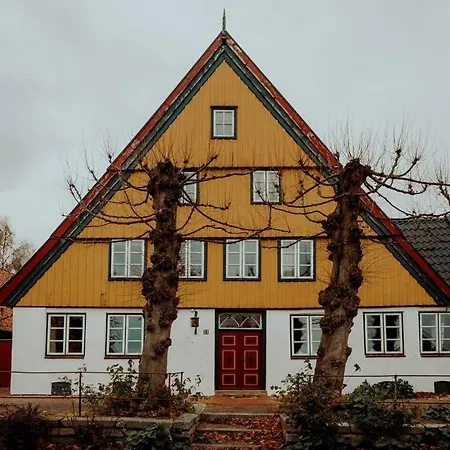Altes Faehrhaus - Boven, 220 Qm Apartment *